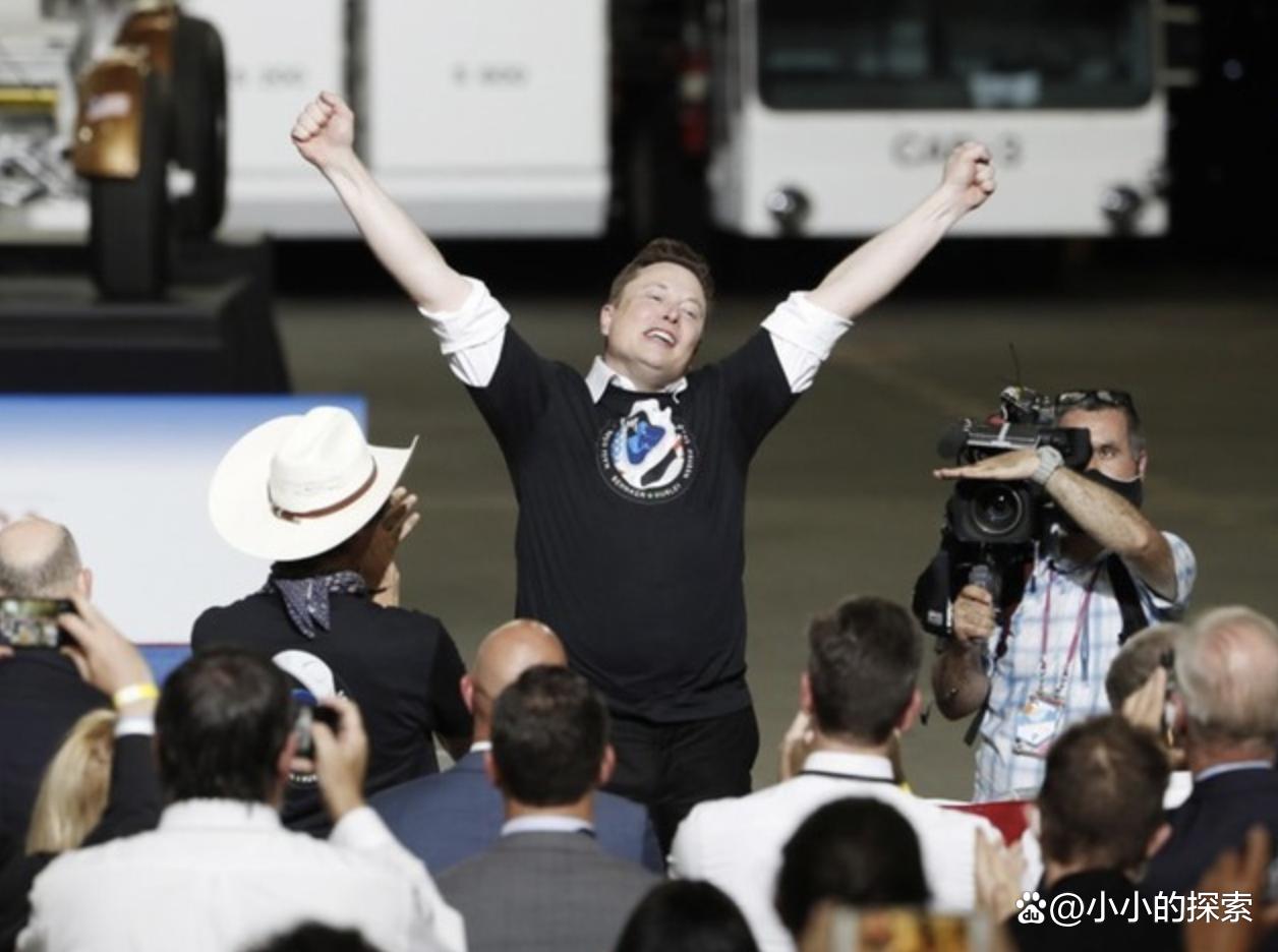 特斯拉一夜涨超2300亿,马斯克谈特斯拉增长