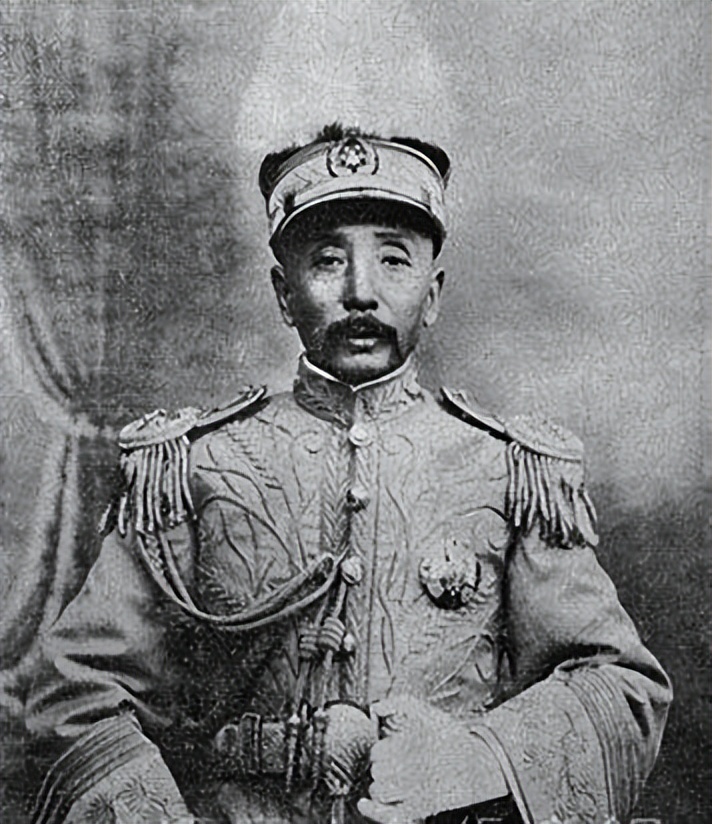 张学良死后宋美龄给他送了几个字,张学良被软禁宋美龄为他做过什么