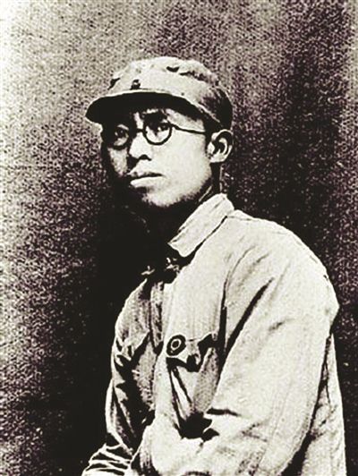 毛主席视察杭州，市委书记却“摆官架子”不迎接，江华有何来头？