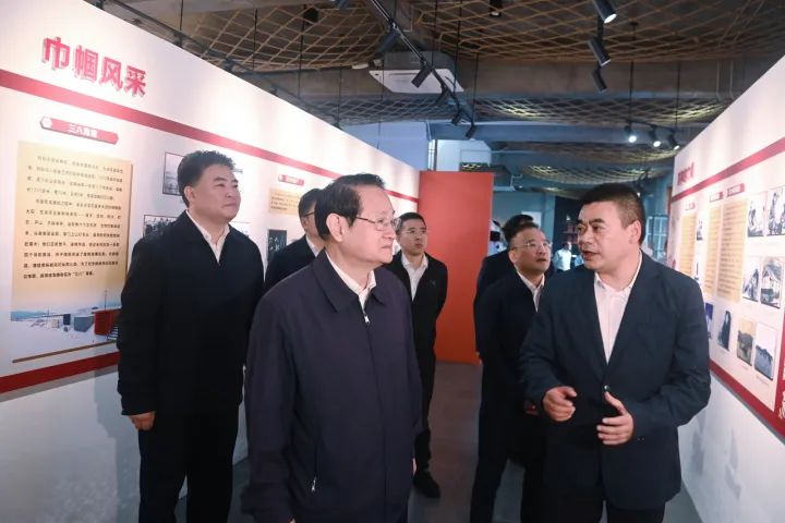 易炼红赴舟山督导主题教育工作并调研油气等大宗商品资源储备和海洋强省建设情况