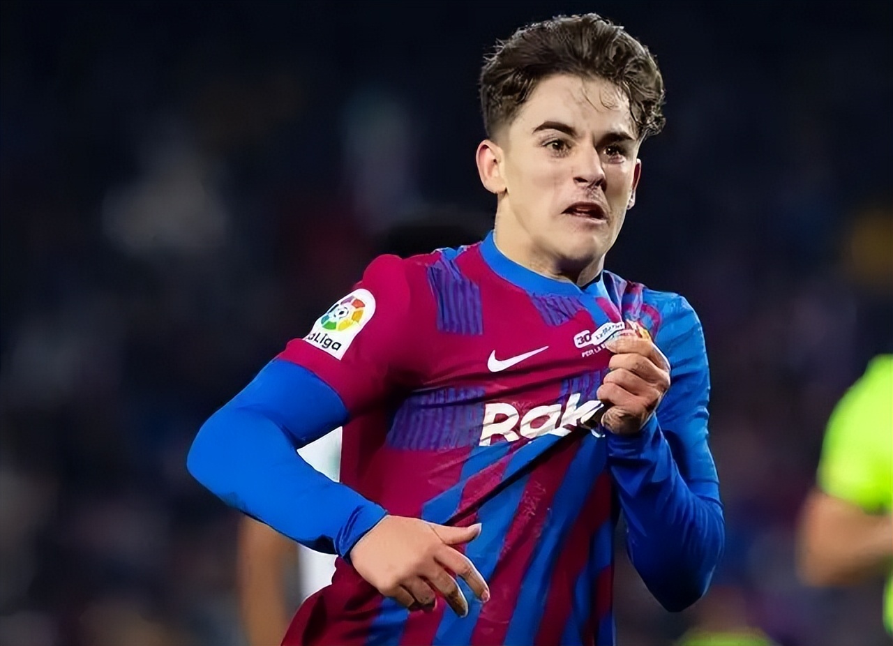 足球每天必练基本功,7岁儿童足球入门基本功训练