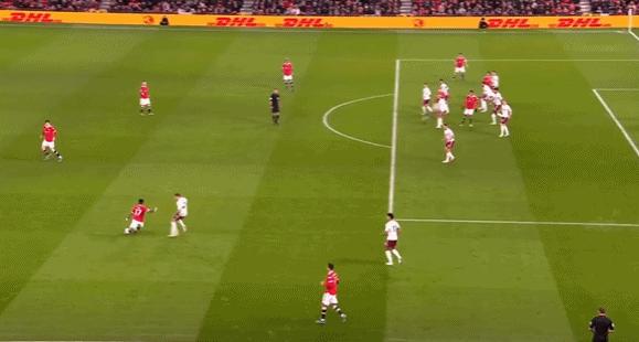 曼联1:0维拉，拉什福德梦游级表现，喜提全场最低分