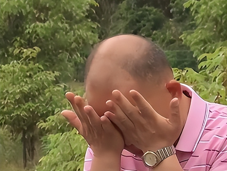 小伙创业种树一斤树叶卖2万,农村小伙靠卖树身价过亿