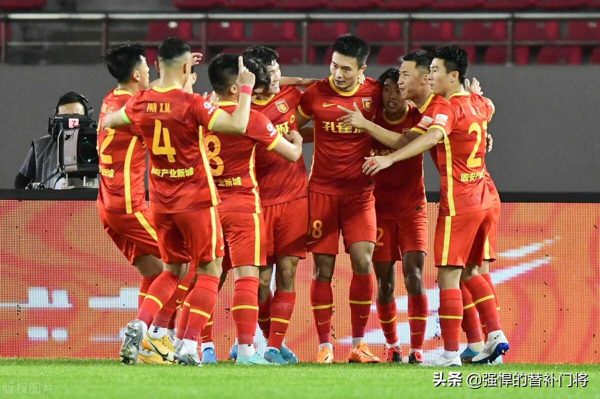 6场4球！22岁中锋包办球队全部进球，身高1米86，有望入选国足