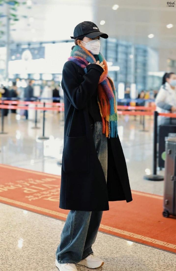 小脚裤阔腿裤搭配,小脚裤和阔腿裤分别怎么搭配