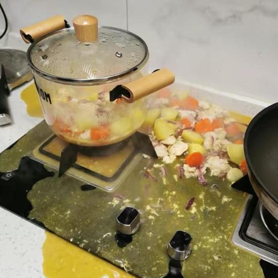 红极一时的玻璃锅,红极一时的玻璃锅是不是智商税