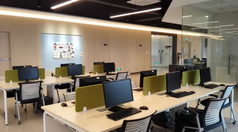 贵族学校环境,贵族学校超好看