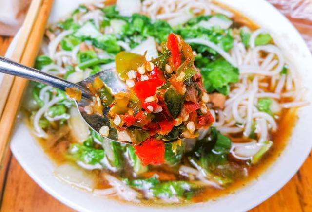 娴欐睙琚綆浼扮殑瀹濊棌缇庨灏忛晣,娴欐睙灏忎紬鏃呮父灏忓煄缇庨