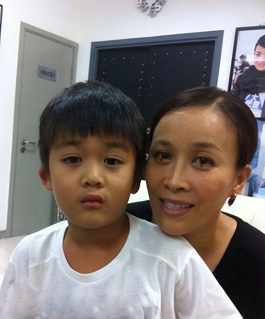 背锅侠回应视频,背锅侠的下场和后果