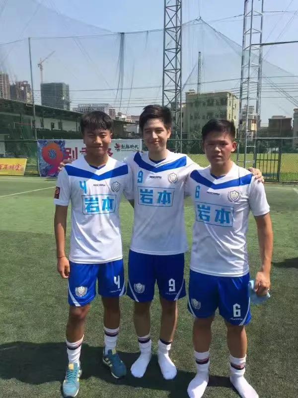 李景足球,足球少年深圳