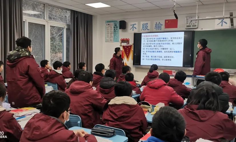 东大精英学校,大英才班和小英才班哪个好