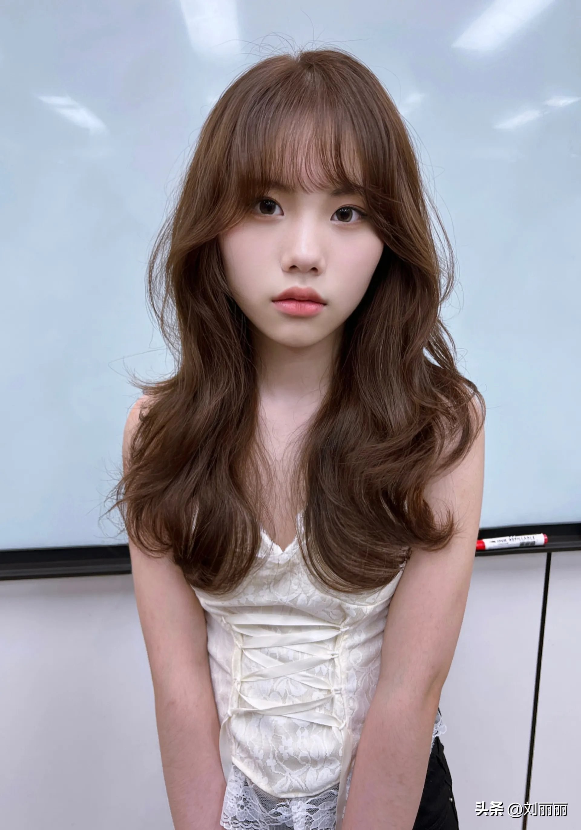 适合菱形脸锁骨纹理烫女免打理,纹理烫短发减龄发型图片