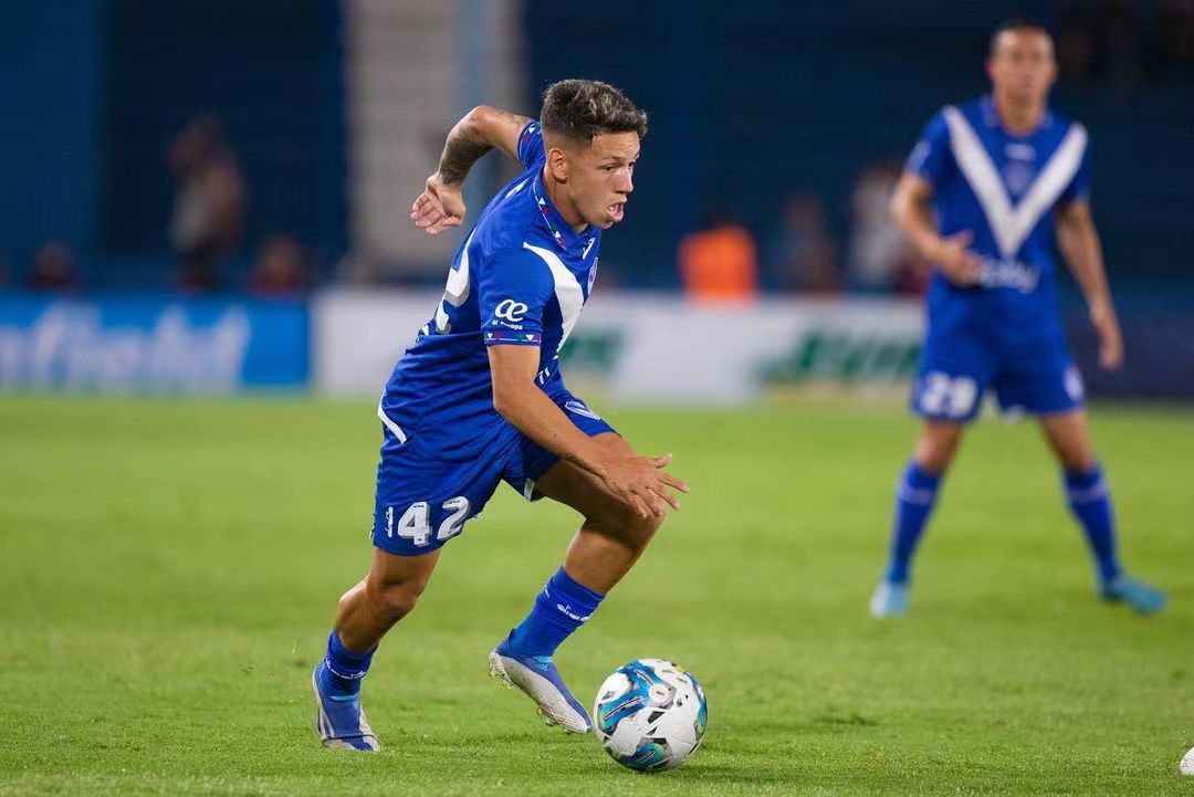 阿根廷16岁新星曼城,阿根廷16岁新星