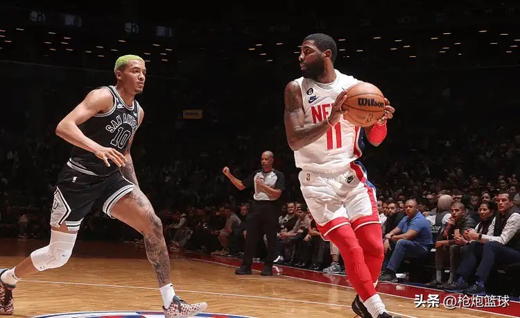 欧文单臂补扣姆巴佩,欧文绝杀猛龙姆巴佩