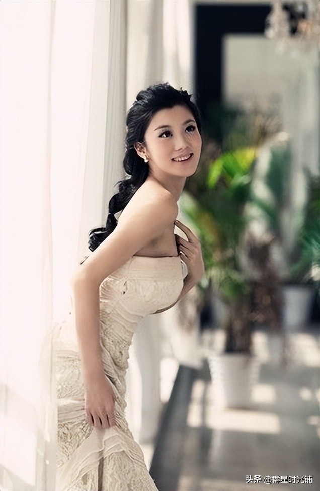 沈涛王牌女郎费沁雯,沈涛费沁雯直播