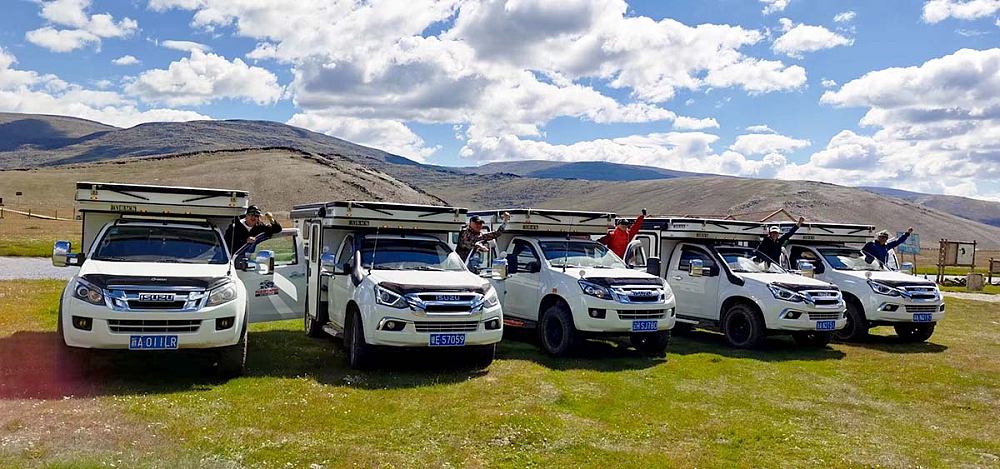 麦卡佰客远征越野房车价格,麦卡越野升顶四驱房车