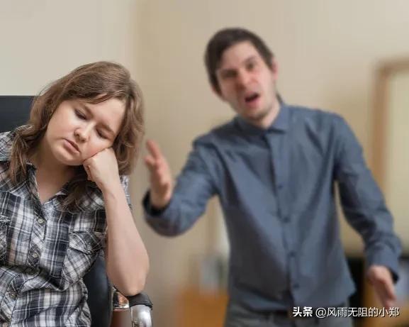 妻子出轨丈夫容易产生的五种心理,妻子有出轨的迹象男方该怎么办