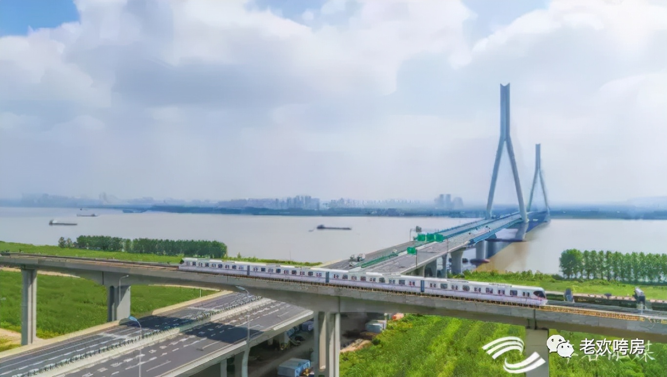 首付8万买地铁上盖大三房,首付8万起住准现房墅质小高