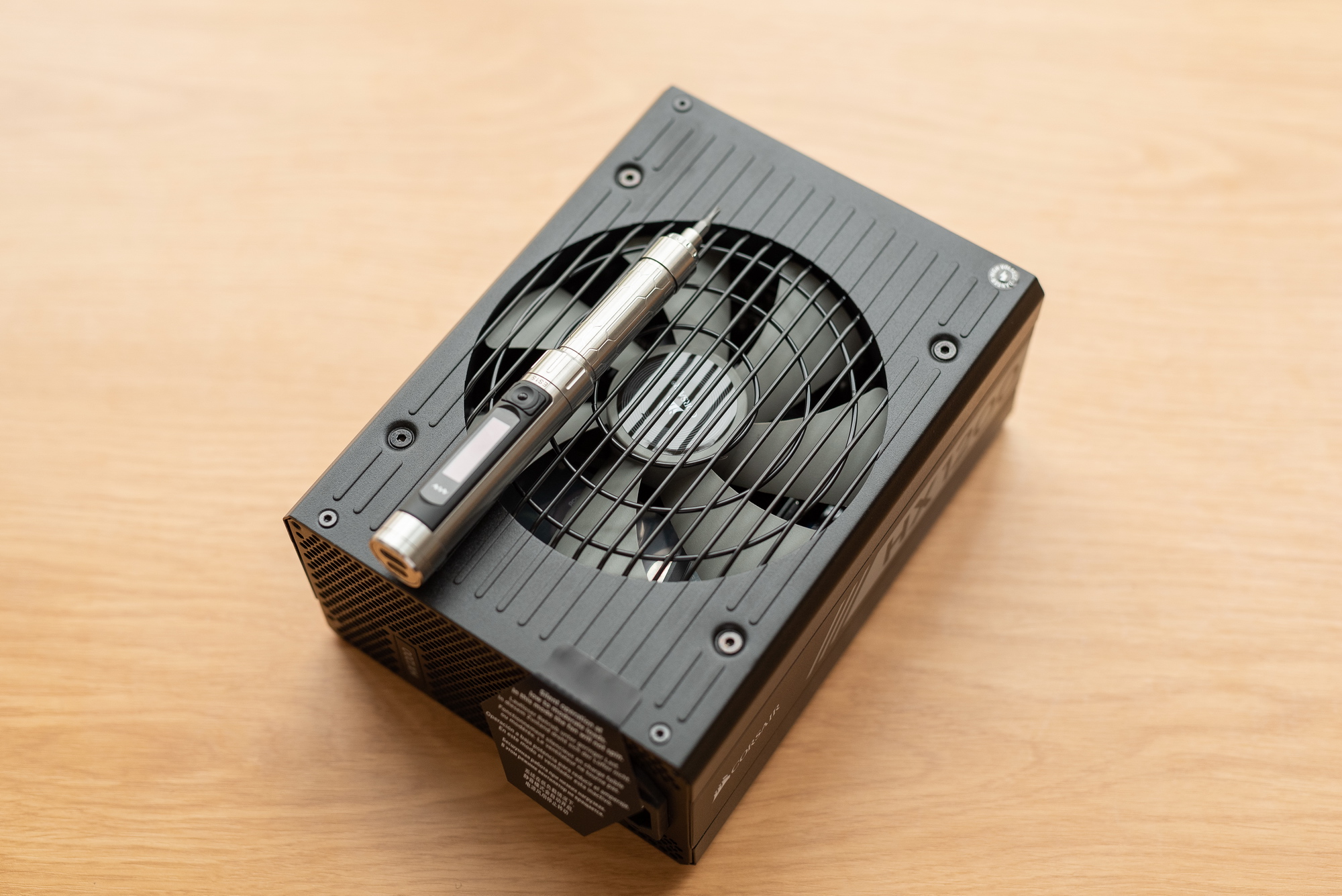 z690hero装win10,海盗船主机780t