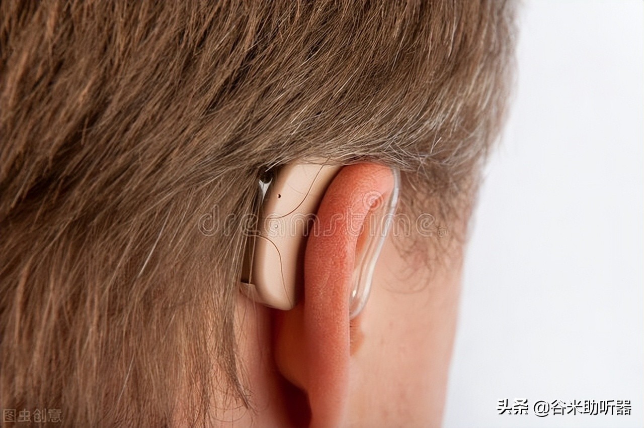 戴上助听器耳屎都在里面怎么办,戴助听器耳朵会闷怎么办