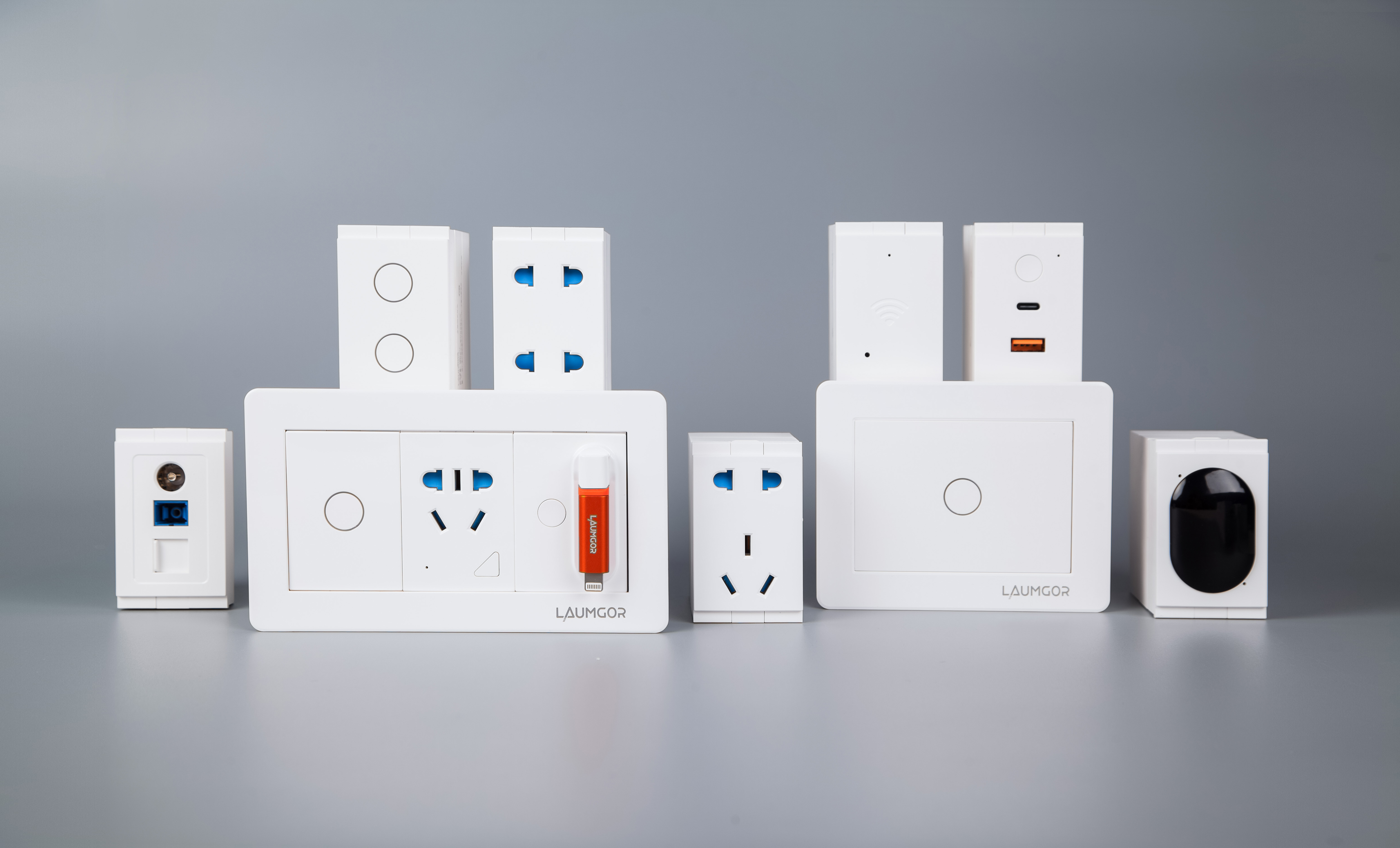 墙壁开关及插座的各种类型,现在装修流行什么开关插座