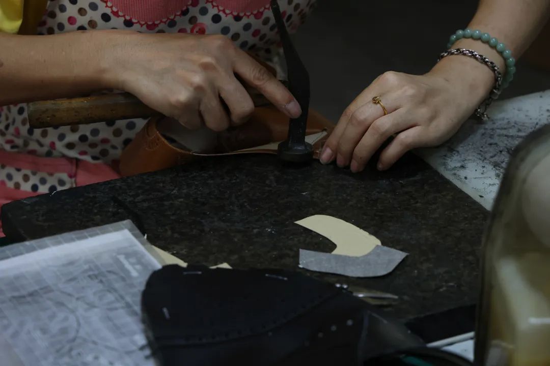 水洗做旧的皮鞋耐穿吗,你所不了解的满洲