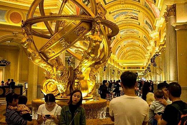 身价十亿的赌王千金,赌王何鸿燊千亿资产