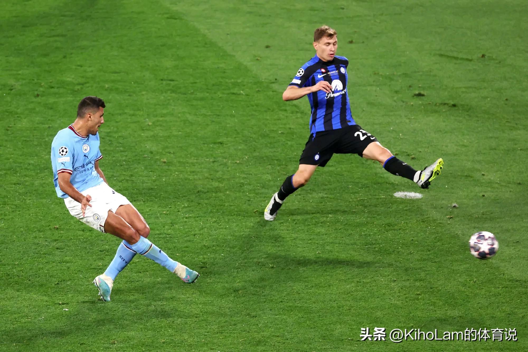 曼城获得三冠王梅西恭贺瓜帅,曼城是冠军英语