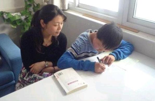 试卷家长评语鼓励的话,试卷上家长评语2至5个字