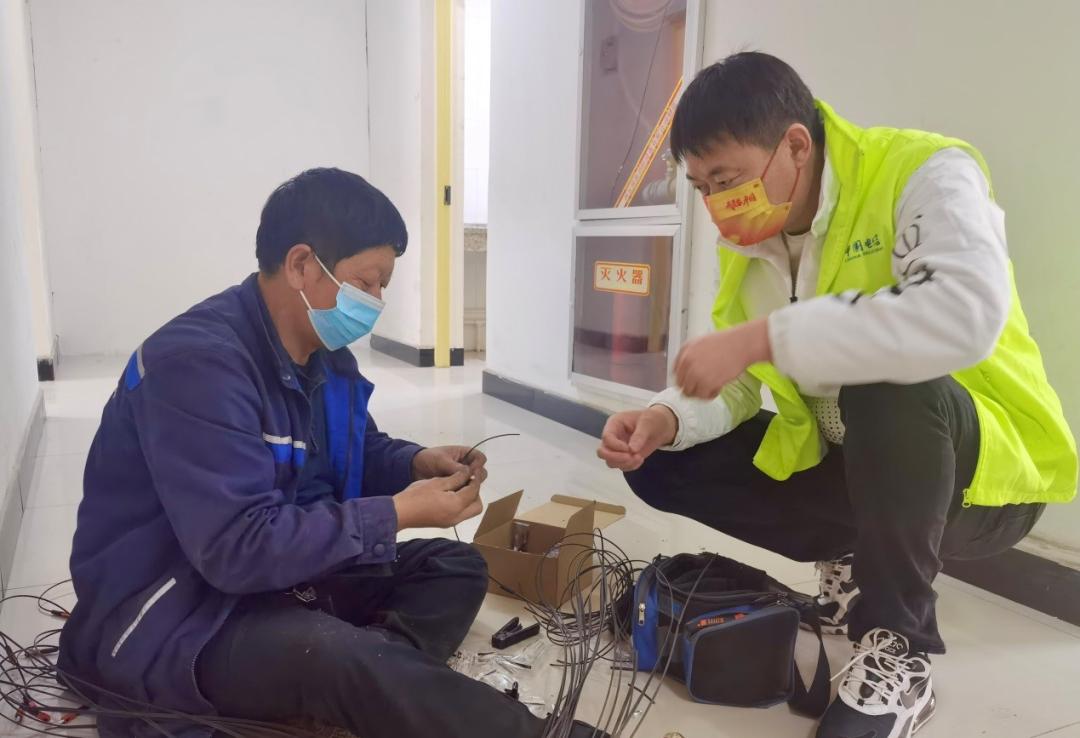 鍑哄緛鎸傚竻,鍑哄緛瑾撹█