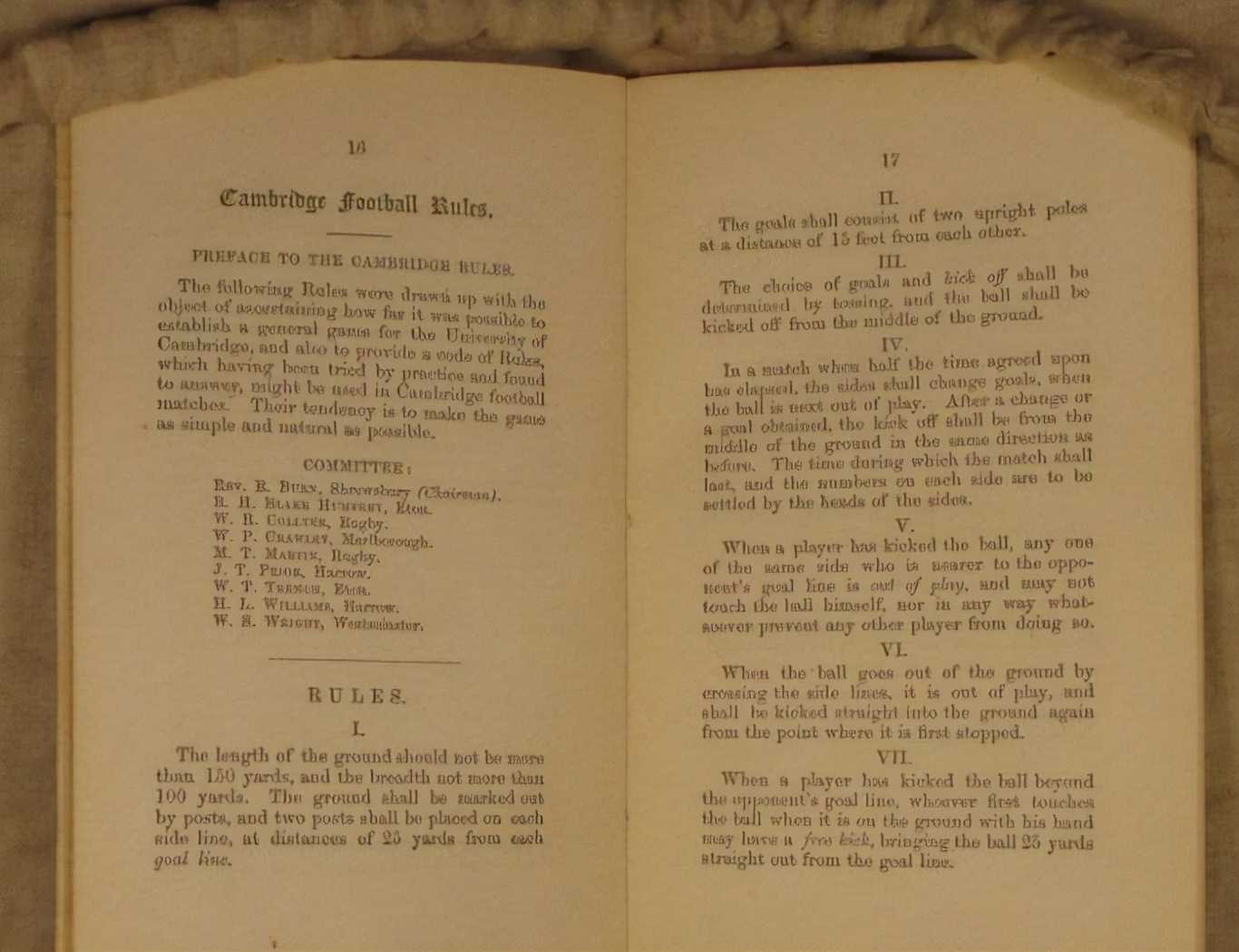 足球的起源动画片,足球的起源手抄报