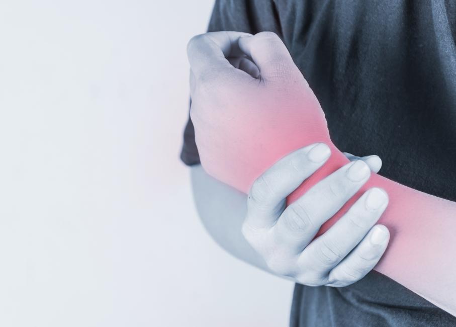 肘关节脱位急救包扎固定方法,关节脱位的急救方法有哪些