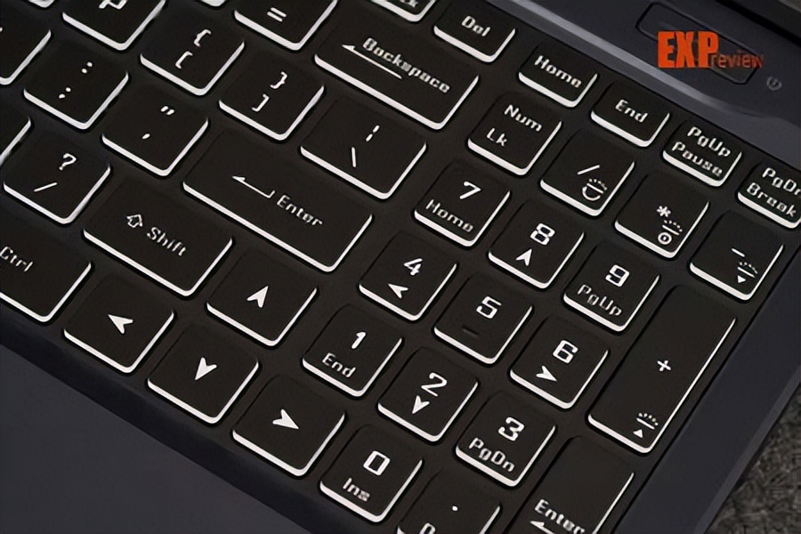 神舟战神z8-da5ns评测,神舟战神t8da5ns游戏笔记本测评