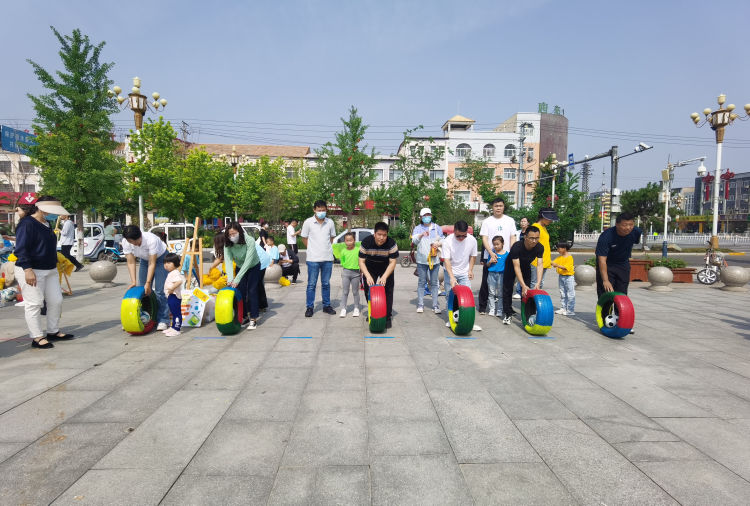 幼儿园小手拉大手运动会,大手拉小手幼儿园亲子活动