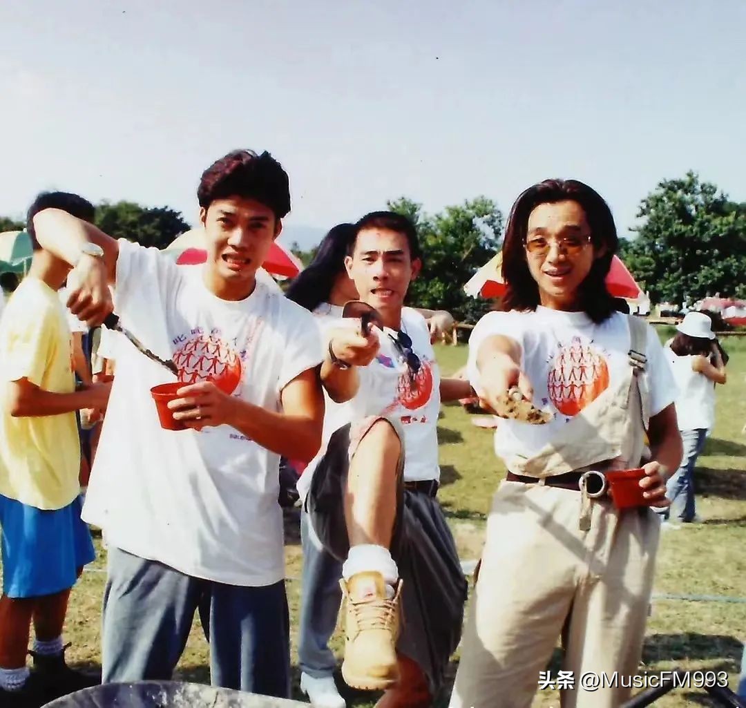 陈翔六点半王炸一路披荆斩棘,一手烂牌打出了王炸