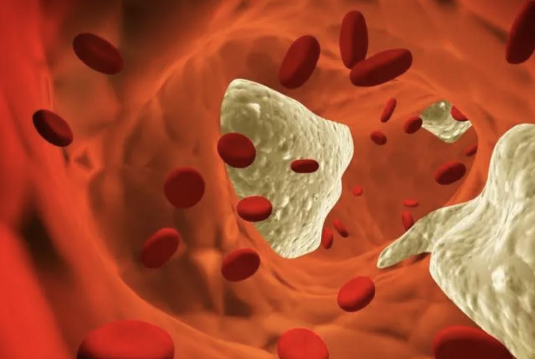 维生素A过量有什么危害,维生素a剂量超过多少会中毒