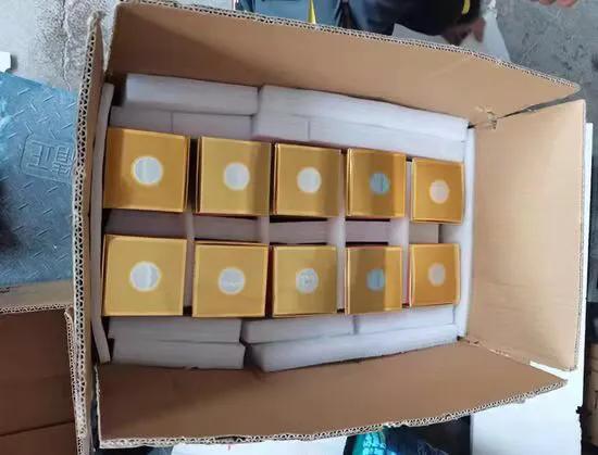 为各品类提供专业解决方案，双十二礼品大件就找德邦快递