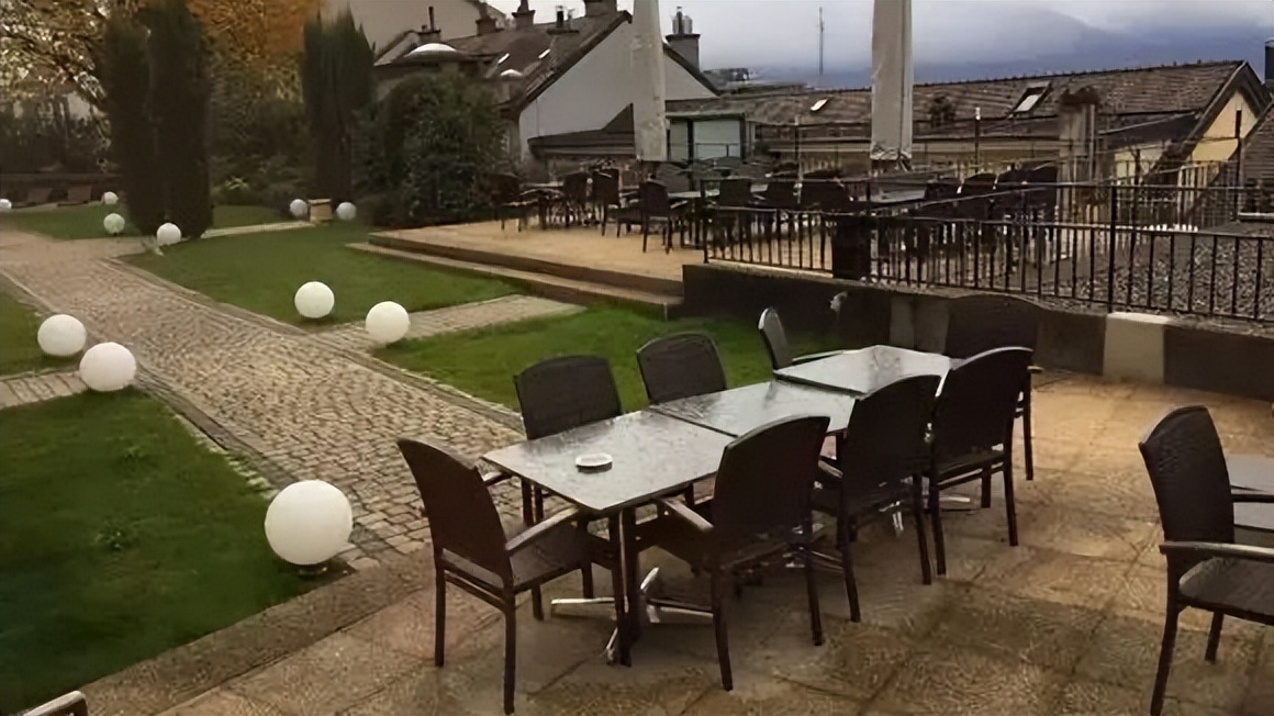 蒙特勒酒店管理大学课程,蒙特勒酒店工商管理学院