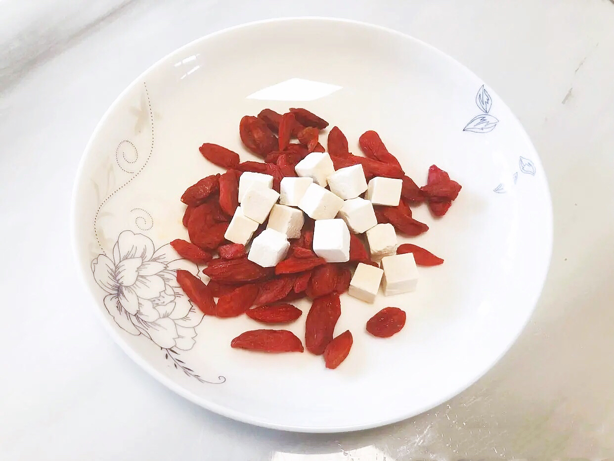 哺乳期间必吃的12种水果,哺乳期禁吃的12种蔬菜