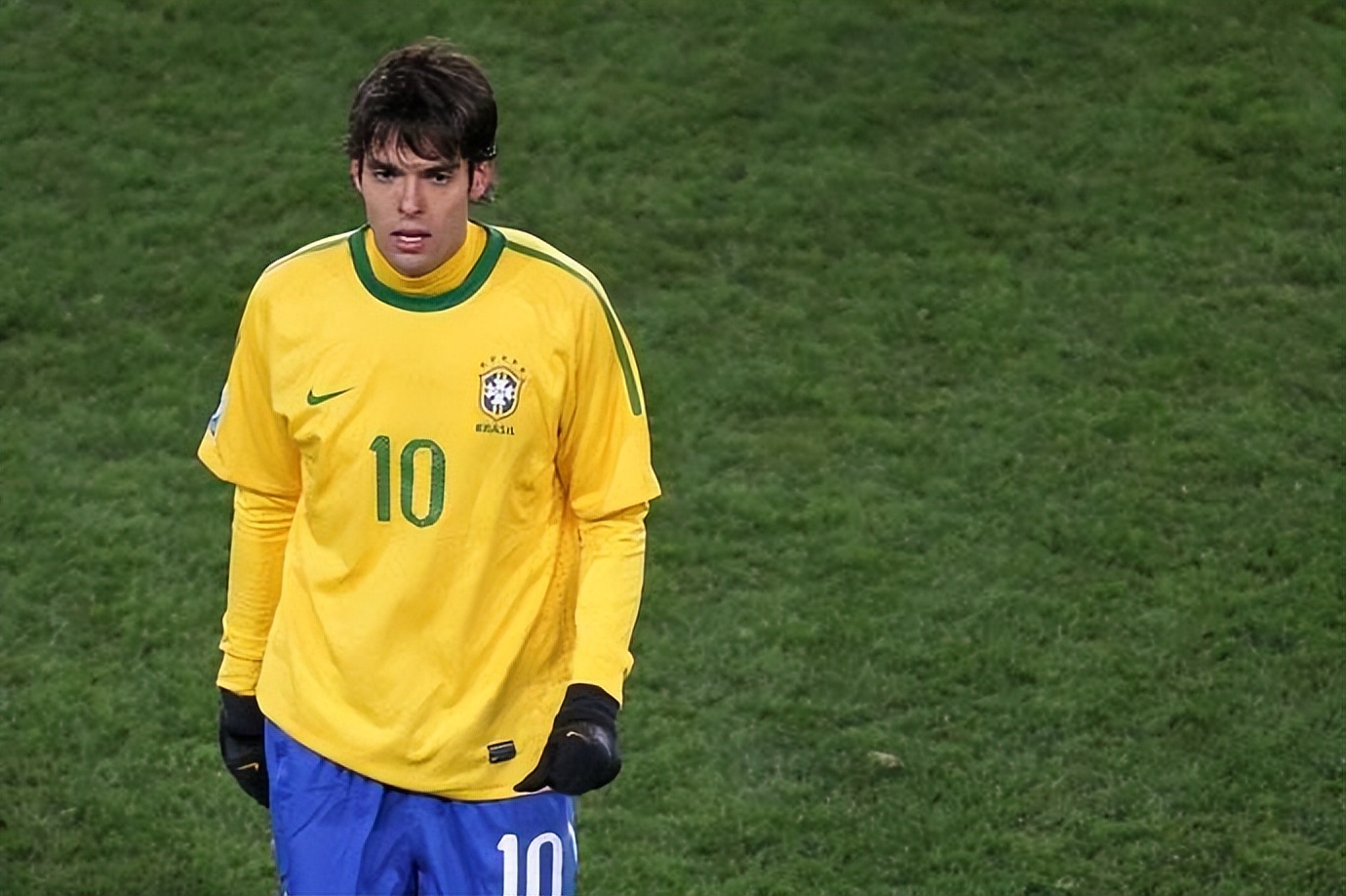 2017年卡卡婚姻现状,卡卡前妻卡洛琳再婚生孩子了吗