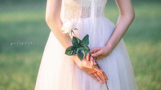 石油同款裙子,石油版裙子