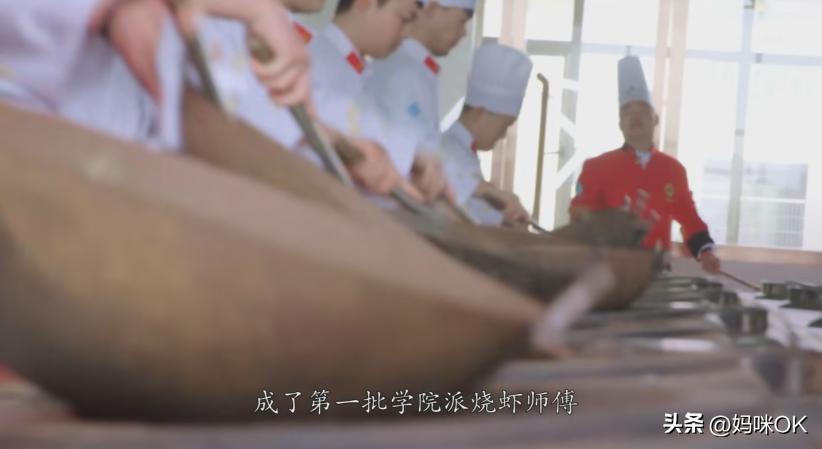 张雪峰讲的大实话一点不夸张,张雪峰十年前说的话已成现实