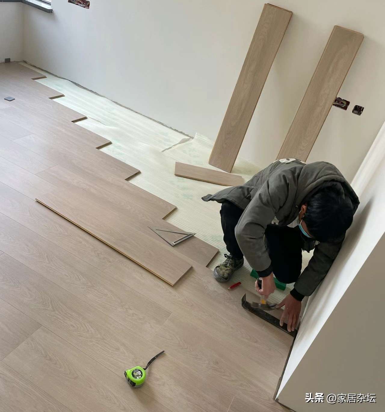 全屋木地板通铺后悔了,厨房间铺了木地板后悔了