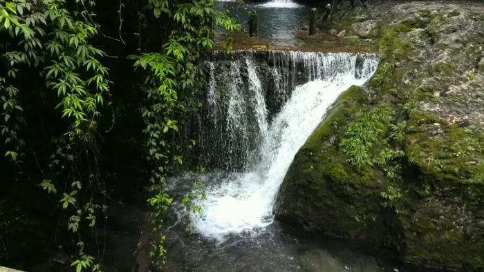 成都到青岛自驾游住宿攻略,成都旅游住宿攻略及费用