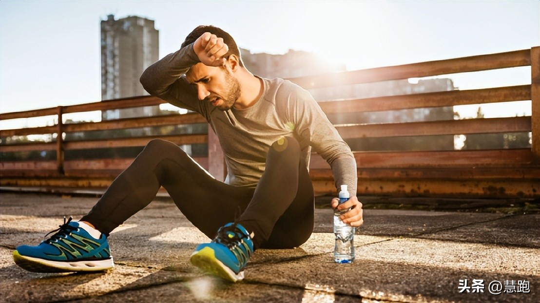 关于出汗的正确说法,出汗多有汗臭的体质怎么调理