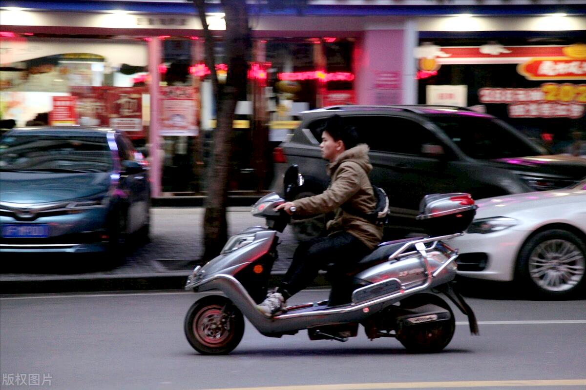 小牛电动和九号电动车谁更胜一筹,小牛9号和哈啰电动车怎么选