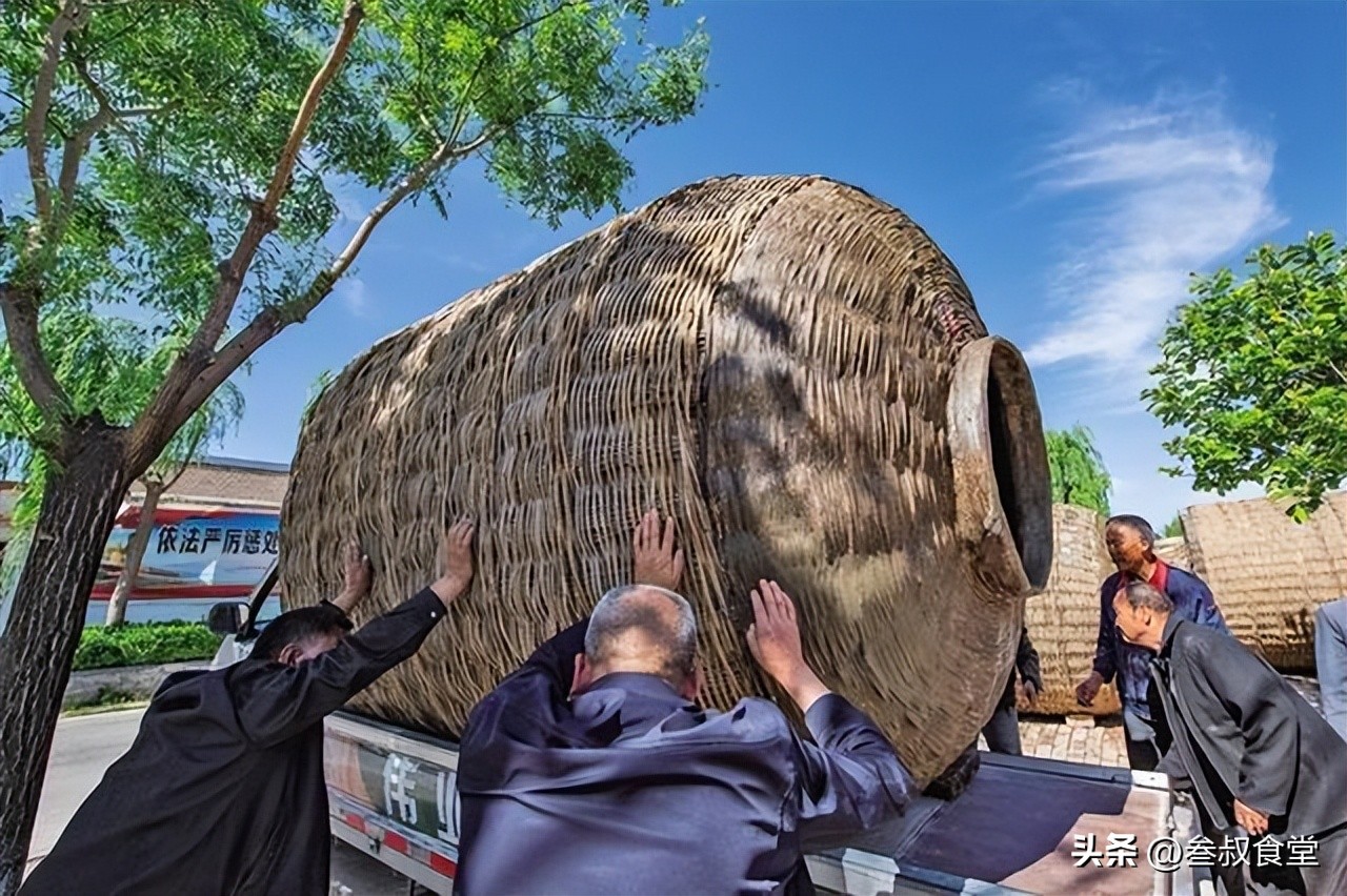 湖北农民挖到2千年前国宝,20岁小伙挖出6万元国宝