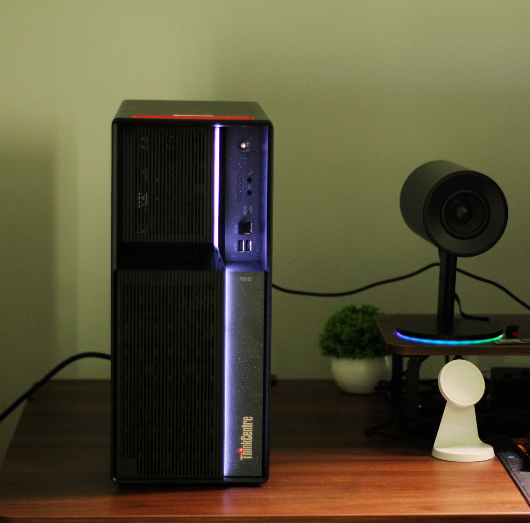 联想ThinkCentreP900,联想thinkcentree95测评