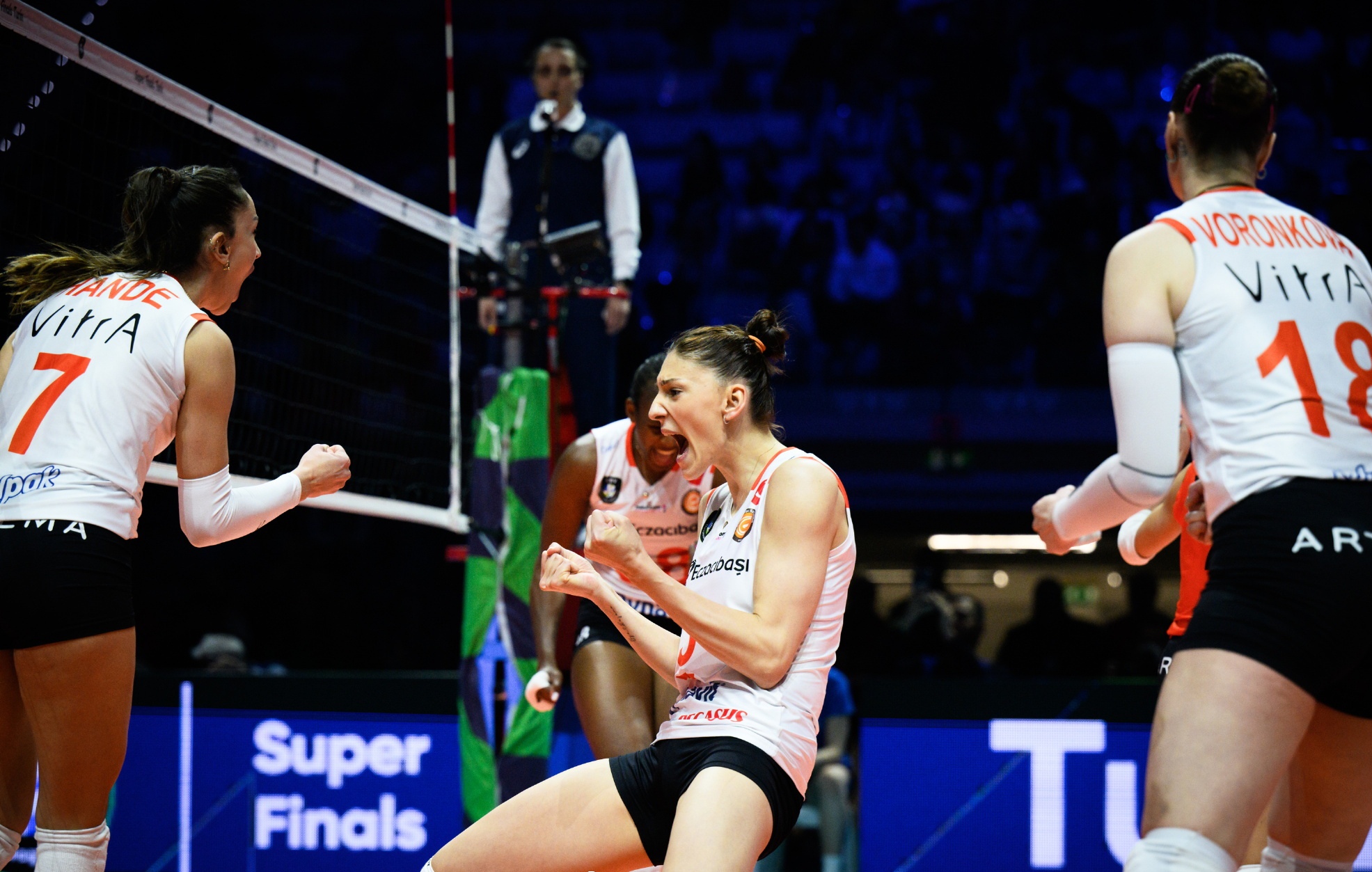 埃格努强力接应,埃格努23分难救主