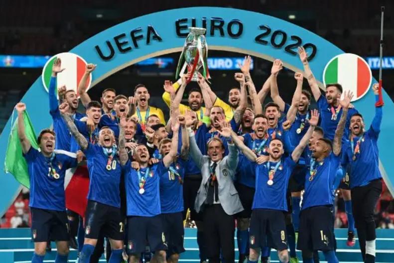 离谱哥和中国战队,离谱哥vs中国主播谁会赢